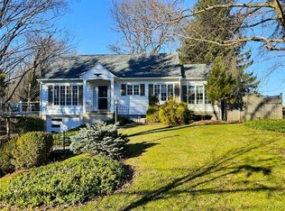 3071 Howlett Hill Rd, Camillus, NY 13031