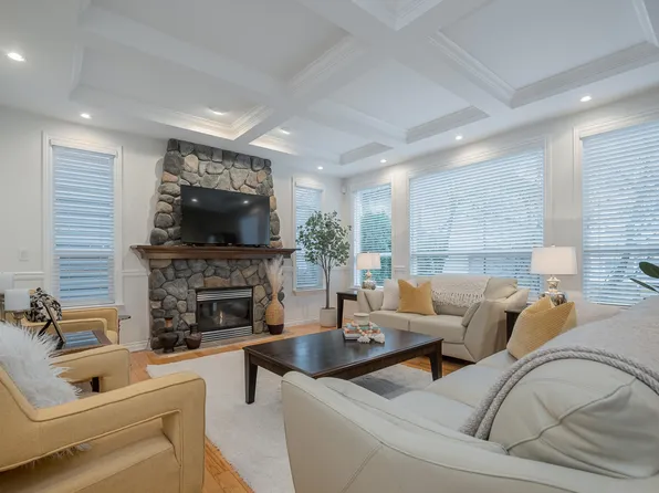 21650 91st Ave, Langley, BC V1M 4C9