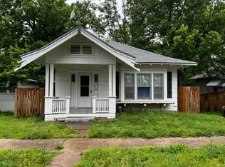 204 E Sycamore St, Independence, KS 67301