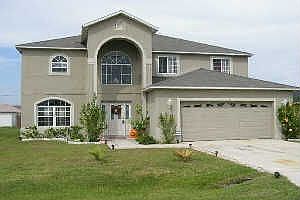 HUGE POOL HOME! "FREE" HOME WARRANTY WHEN YOU BUY YOUR HOME WITH US! CALL US NOW!  "FREE" "COMPARATIVE MARKET ANALISIS" FOR SELLERS 