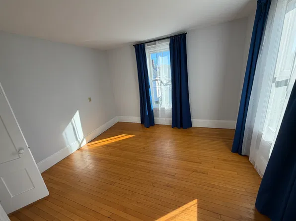 37 Court St, Bath, ME