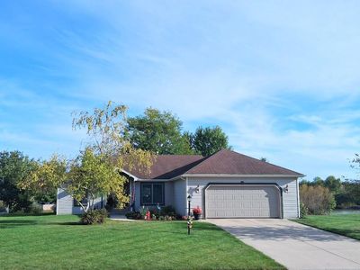 2735 Deer Creek DRIVE, Racine, WI, 53406
