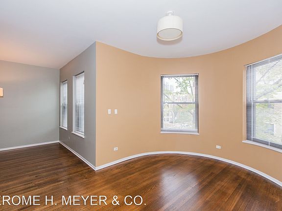 5th image of 3454 N Elaine Pl APT 2