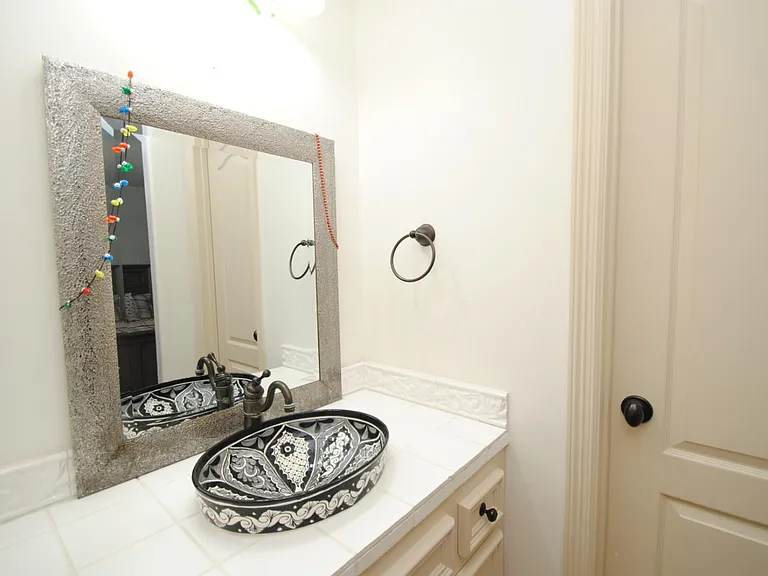 15823 Medina Lake Ln — Photo 27