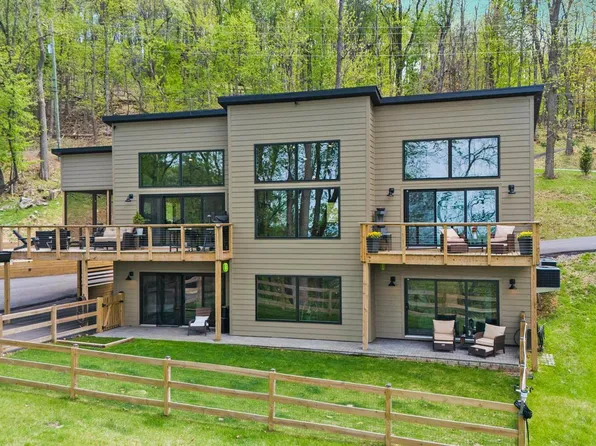 753 Club House Rd, Front Royal, VA 22630