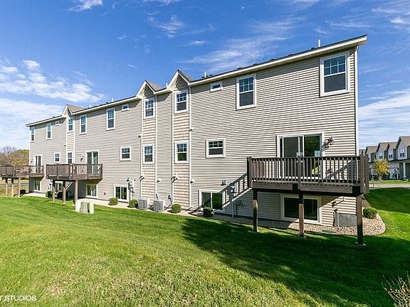 2nd image of 2554 Vierling Dr E