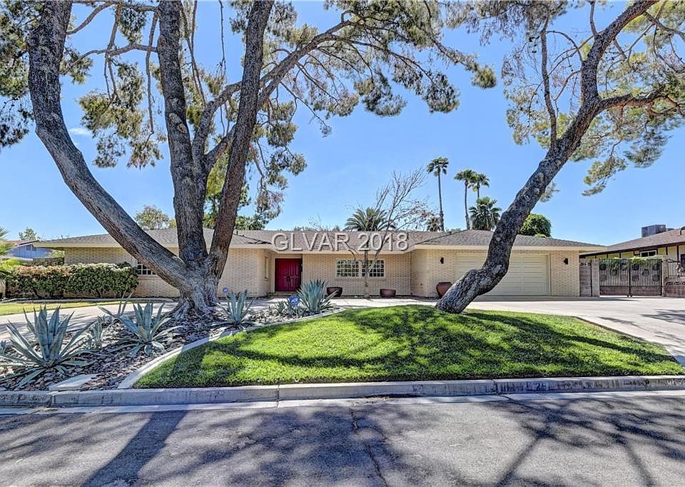 1st image of 3729 Greencrest Dr