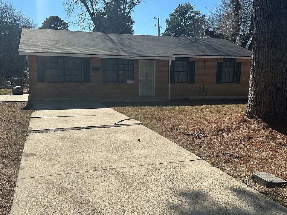 1st image of 1119 Southland Park Dr