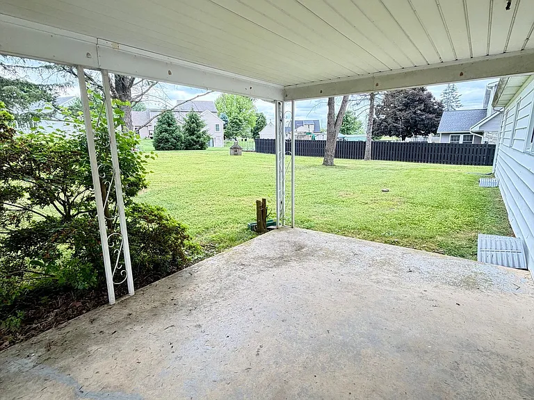 312 Mill Creek Rd — Photo 16