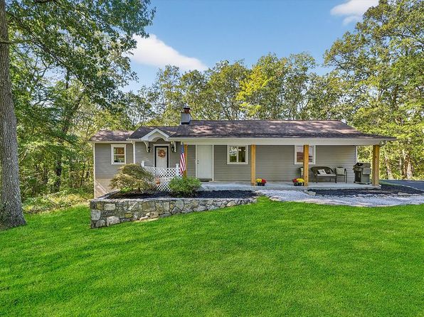 37 Maple Rd