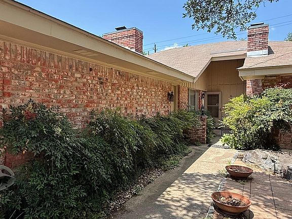 3rd image of 8421 Fathom Cir #A