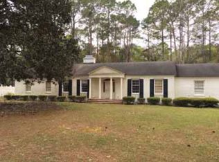 1320 Fairview Dr, Moultrie, GA 31768