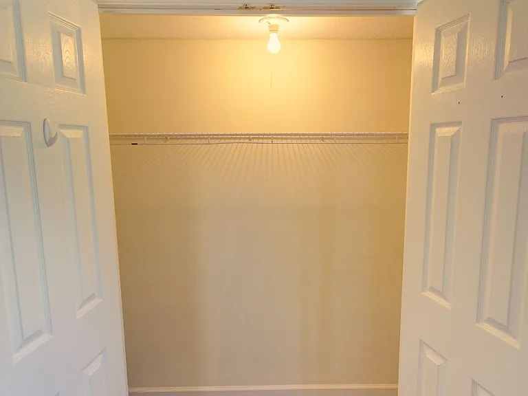 988 Clarizz Blvd S — Photo 24