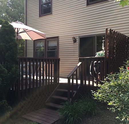 Private Deck