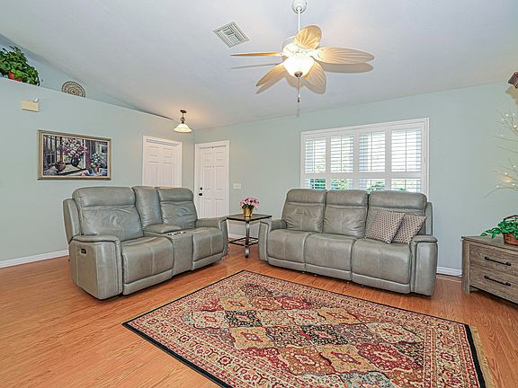 5th image of 6603 Deland Avenue