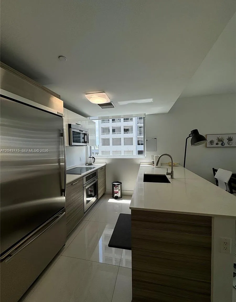 Brickellhouse Condo — Photo 4