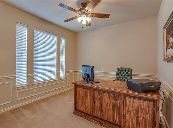 4th image of 2305 Elm Valley Dr