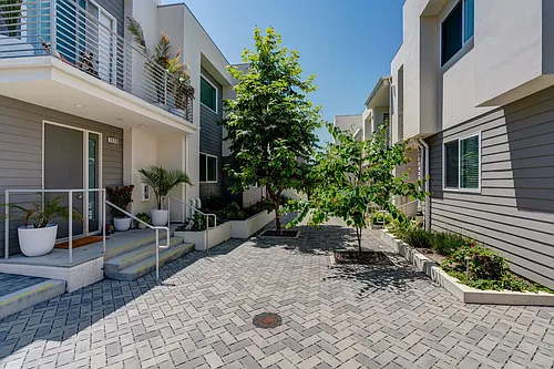 1276 E Santa Clara St Photo 1 1276 E Santa Clara St Photo 1