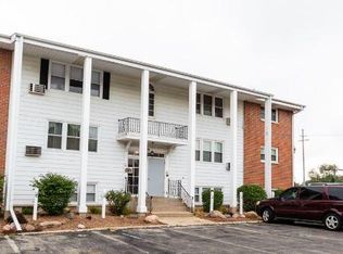 610 Whitman St APT 302, Belvidere, IL 61008