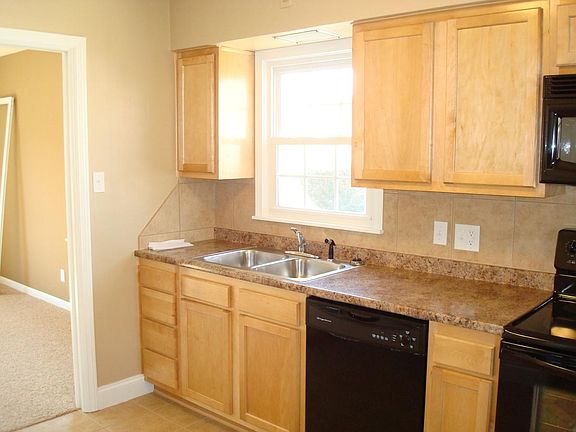 2nd image of 1313 Curtis Ave