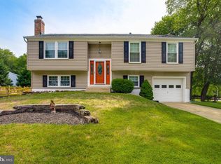 8315 Risha Dr, Severn, MD 21144