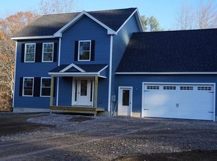 11 Charlan Ln, Windham, ME 04062