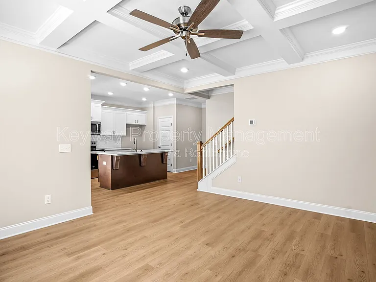 3109 Venetian Dr — Photo 8