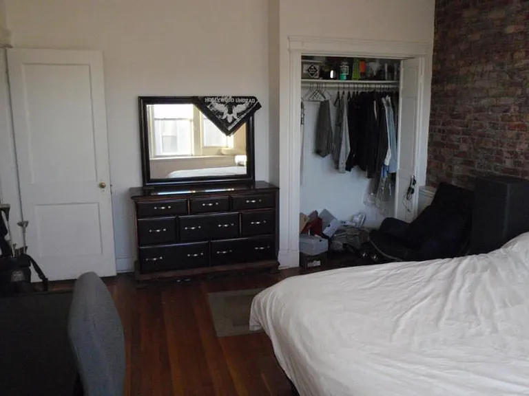 45 Orkney Rd #1 — Photo 10