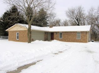 11022 Berry St, Berrien Springs, MI 49103