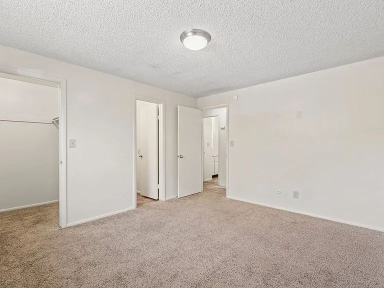 Christopher Village Apartments — Photo 23
