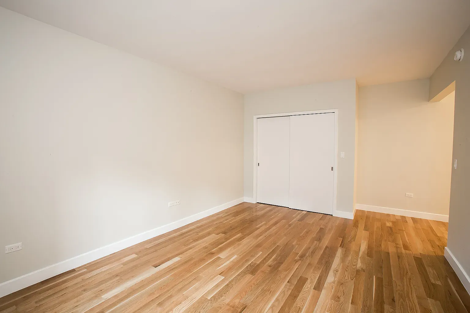 364 West 18th Street — Photo 3