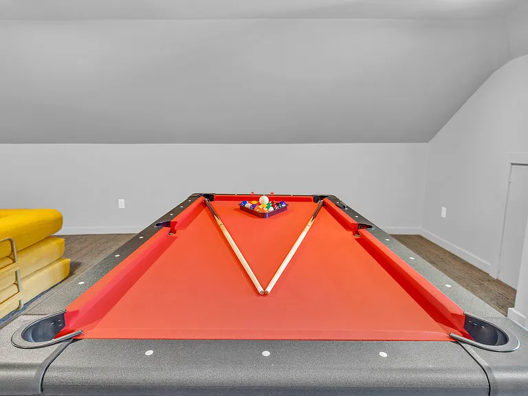 512 College Ave #1 — Photo 45