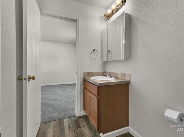 11243 W Silver River Loop, Nampa, ID 83686