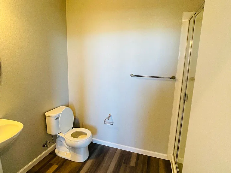7042 Doncaster Ct — Photo 35