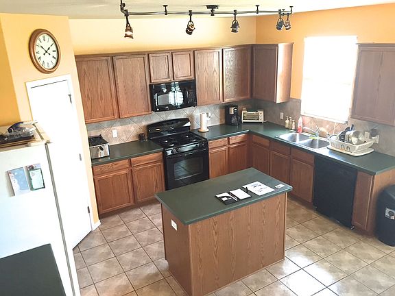 4th image of 1318 Tumbling River Dr