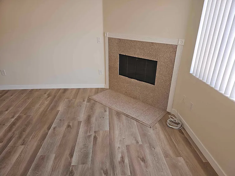 Fruitland Dr — Photo 32