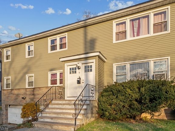 3rd image of 18 Gifford Ct