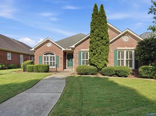 1003 Danbury Ln SE, Decatur, AL 35601