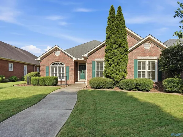 1003 Danbury Ln SE, Decatur, AL 35601
