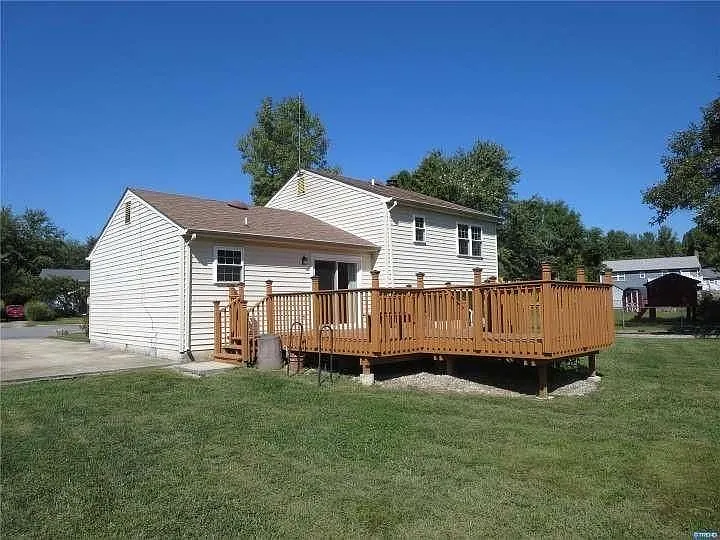 6 Francis Cir photo 1