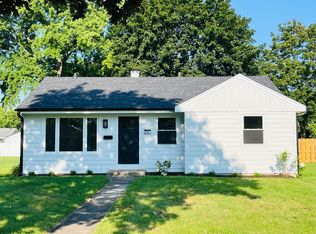 318 N Owen St, Mount Prospect, IL 60056