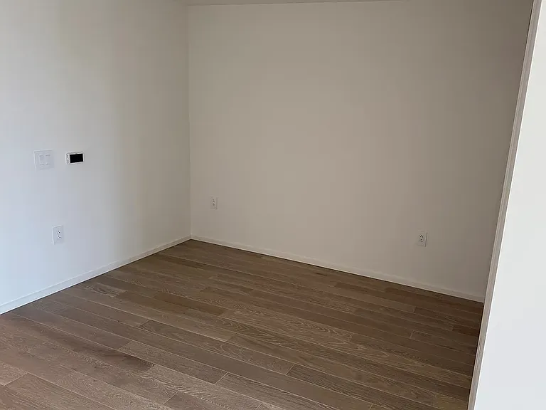 333 Ward Ave #4008 — Photo 3