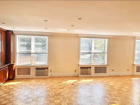 5th image of 245-20 Grand Central Pkwy #2C