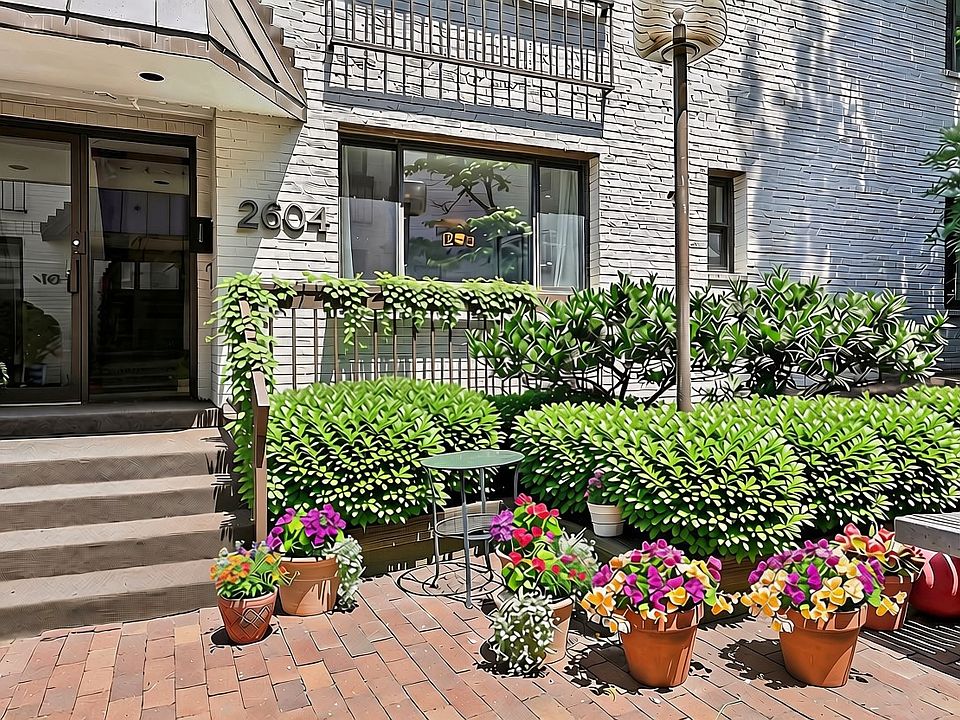 1st image of 2604 Tunlaw Rd NW APT 2
