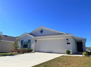 1945 Heart Lake Dr, Groveland, FL 34736