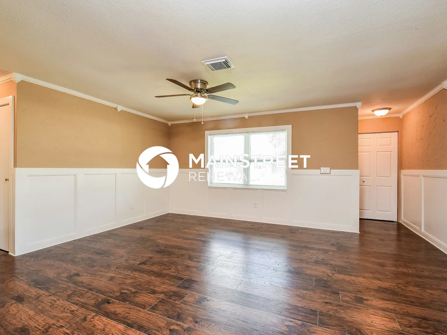 8161 Porto Chico Ave — Photo 4
