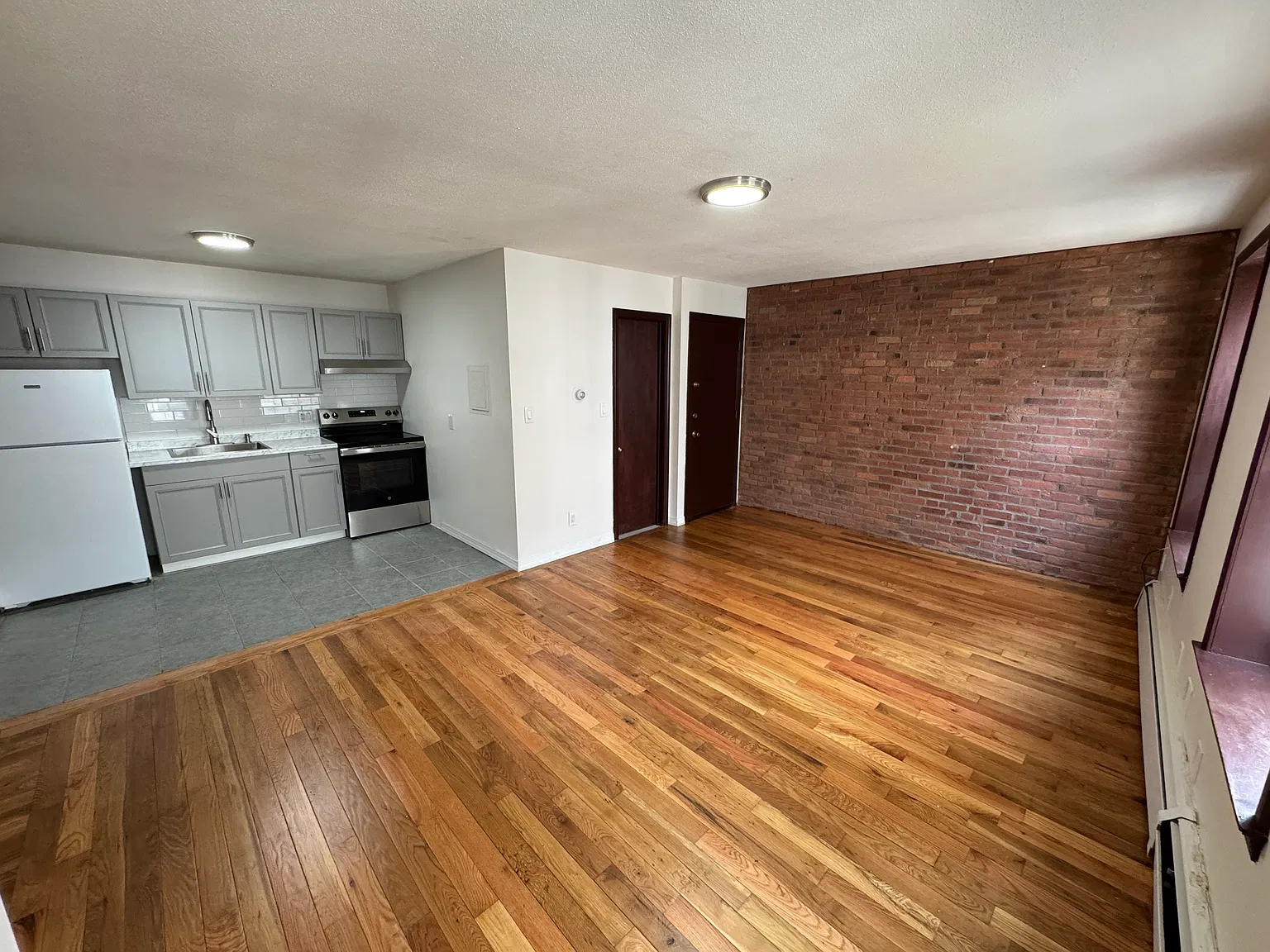 Studio, $1,650 — Photo 1