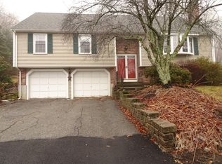 118 Roundtop Rd, Marlborough, MA 01752