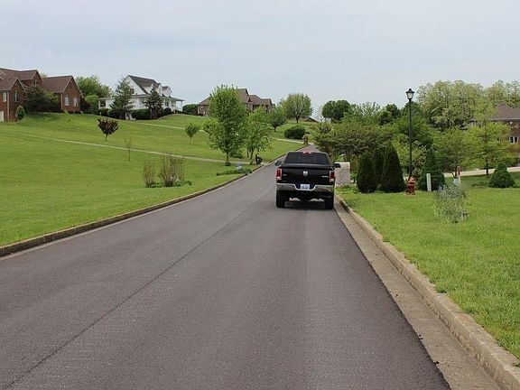 4th image of 315 Briarcliff Ln