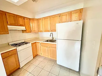 Rented by FRESH SPACES NYC